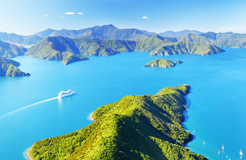 Interislander Ferry Crossing