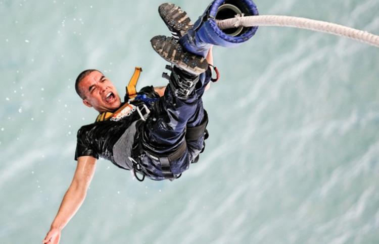 Auckland Bungy Jump - for the mad!