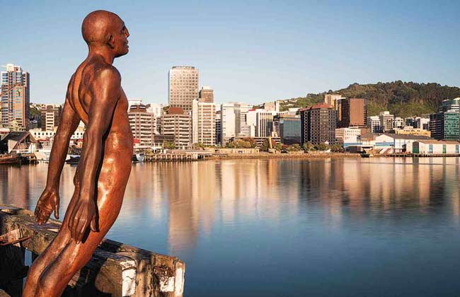 Wellington Waterfront Statue