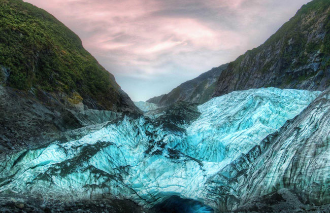 The stunning Franz Josef glacier.
