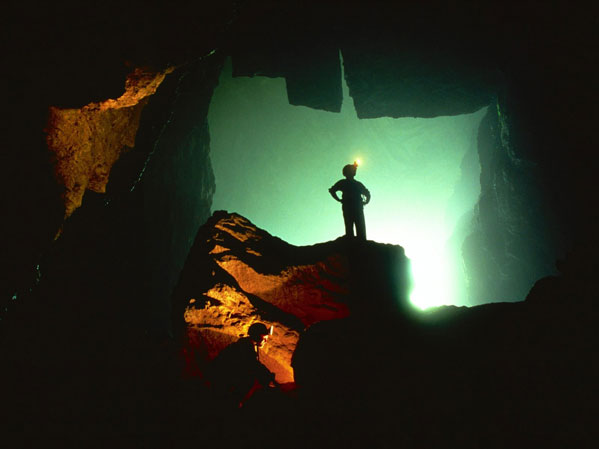 NASA Astronauts touchdown in Waitomo Caves for some "Inner Space"