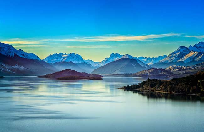 A beautiful view of a lake and mountains near Glenorchy.
