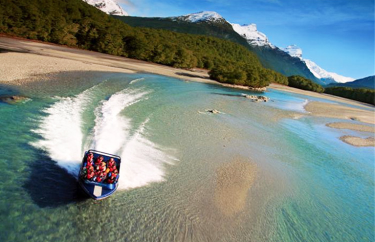 Jet Boat into the National Park