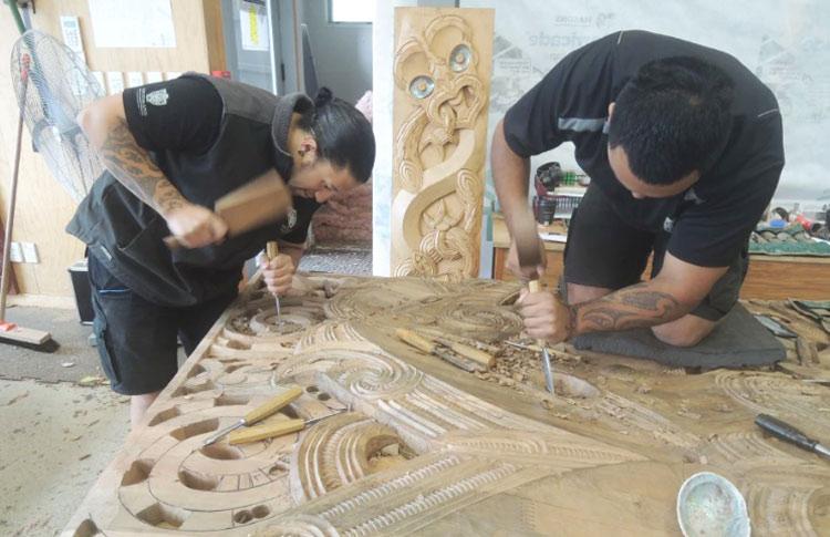 Te Puia wood carving on Grand Pacific Tour
