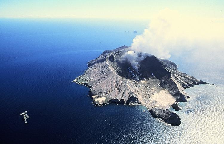 Diving White Island Volcano