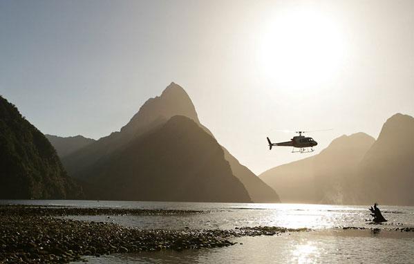 Scenic flights in Fiordland