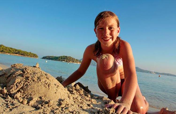 beaching fun on New Zealands endless coastline