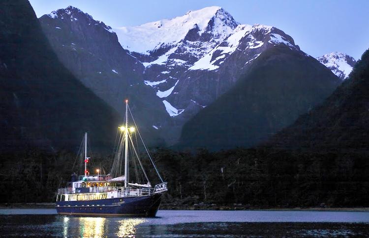 Doubtful Sound Overnight Cruise