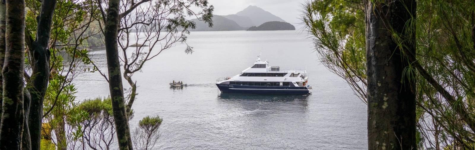 Fiordland Discovery 9 Day Grand Tour Itinerary