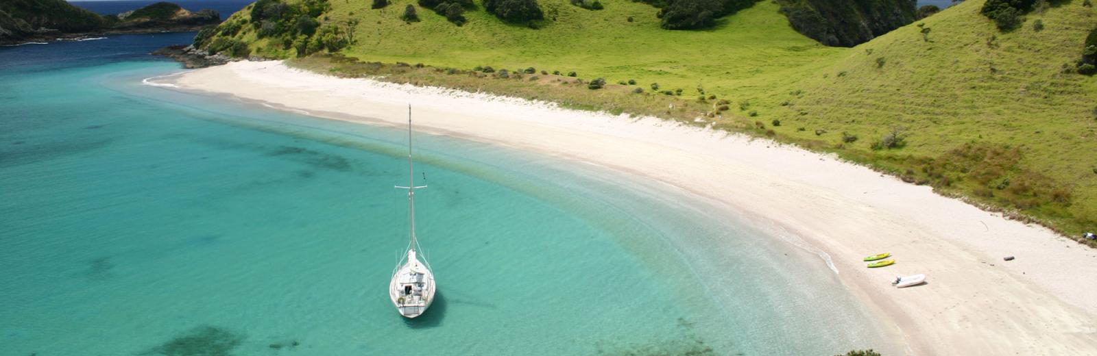 Sailing Bay of Islands