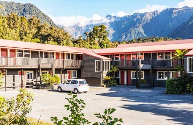 Heartland Hotel