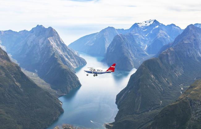 Scenic flight in Fiordland