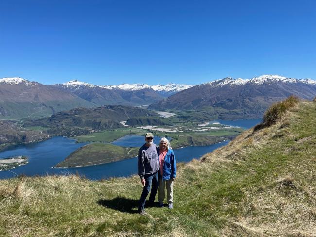 Roys Hill Lookout above Lake Wanaka
