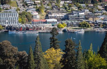 Lake Wakatipu