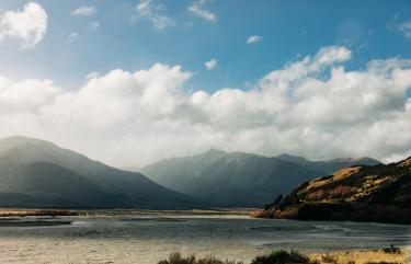 TranzAlpine Scenic Train Views