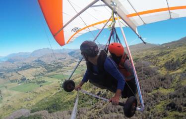 Hang gliding New Zealand