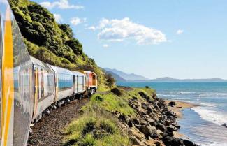 Train Coastal Pacific