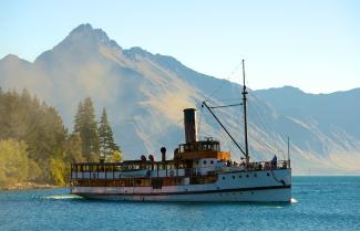 Queenstown TSS Earnslaw Steamship