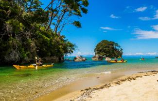 Kayaking in Abel Tasman