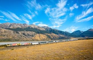 Tranzalpine Train travelling through Craigieburn Range