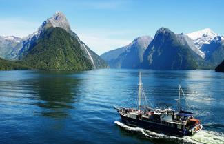 Milford Sound, Wilderness Cruise